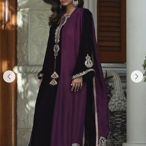 Original Farida Hassan Dress Customized In Green. Shirt And Dupatta